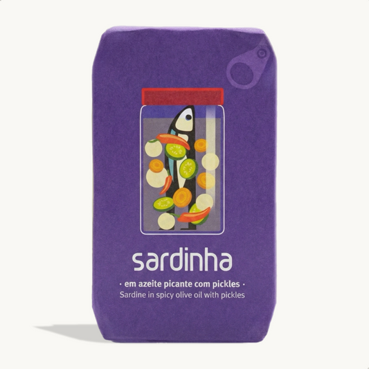 Sardinha Sardine in Spicy Olive Oil with Pickles